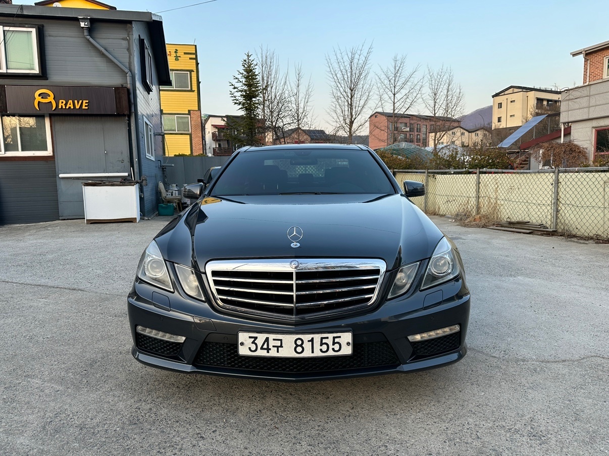 E 클래스 W212 E63 amg 중기형 (525마력) 매물 썸네일