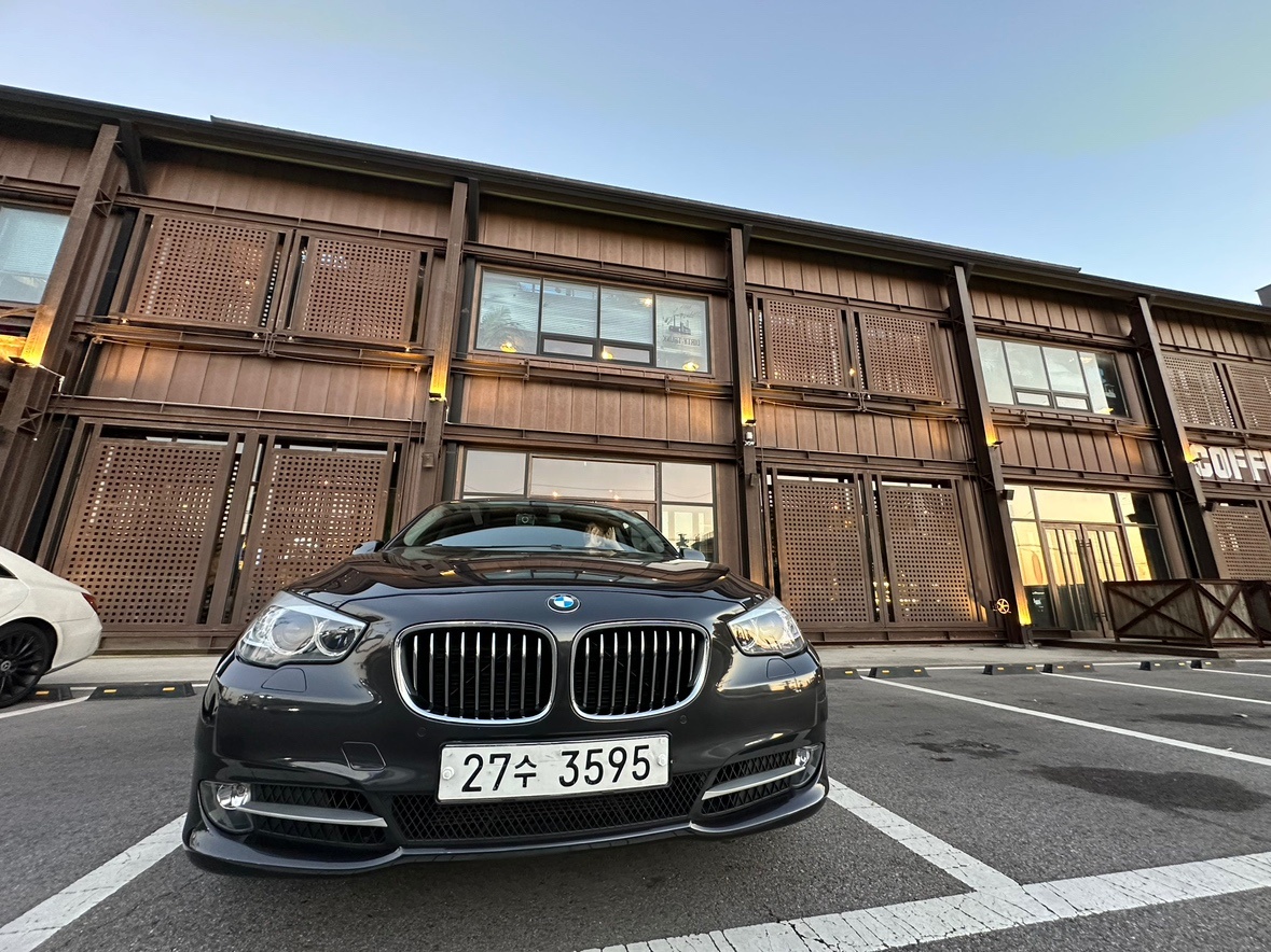 5시리즈 GT F07 GT 535 i xDrive (306마력) 매물 썸네일