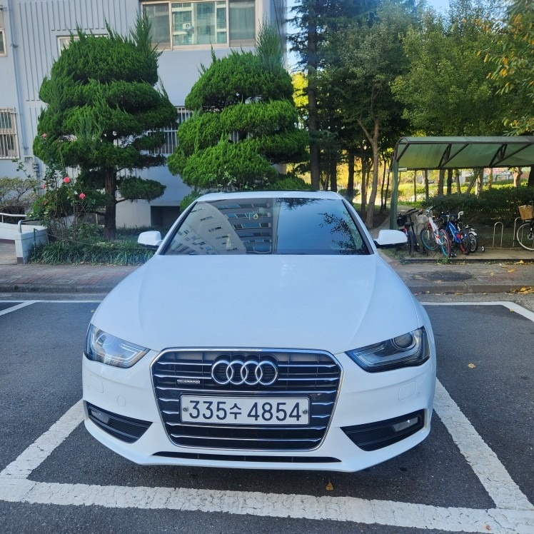 A4 B8/8K 30 TDI (150마력) 매물 썸네일