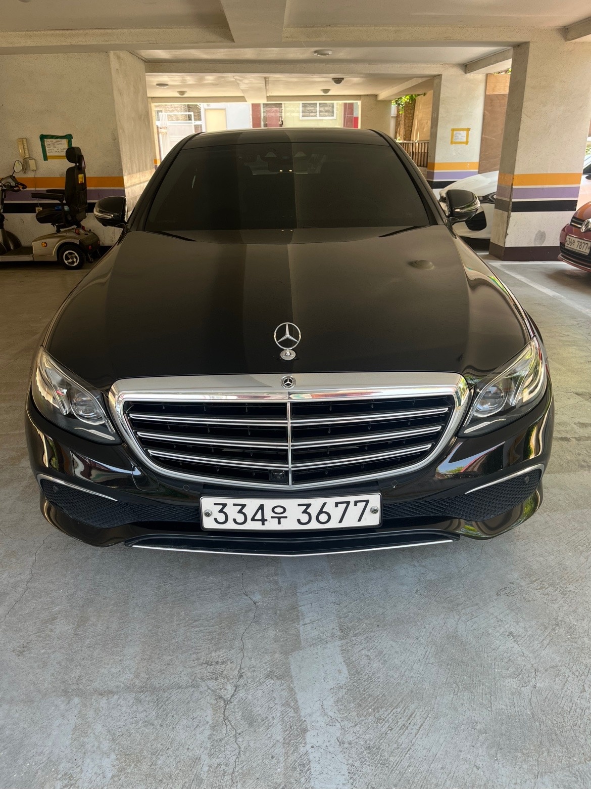 E 클래스 W213 E300 e 4Matic 전기형 (211마력) 익스클루시브 매물 썸네일