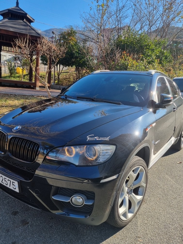 X6 E71 30d xDrive 후기형 (245마력) 매물 썸네일