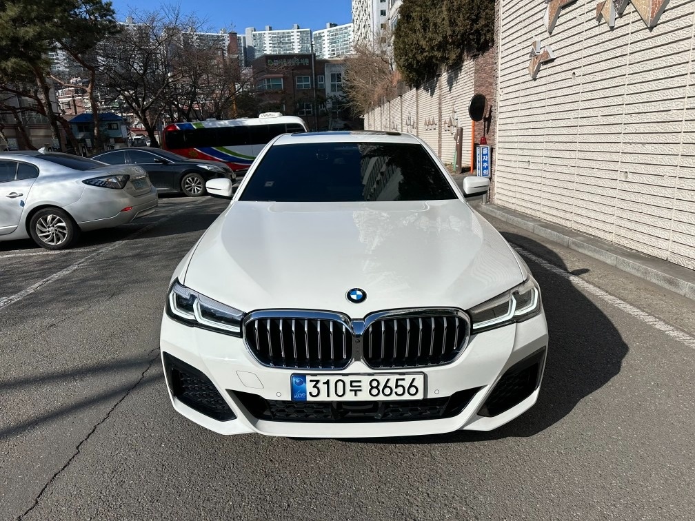 5시리즈 G30 530 i 페이스리프트 (252마력)M 스포츠 매물 썸네일