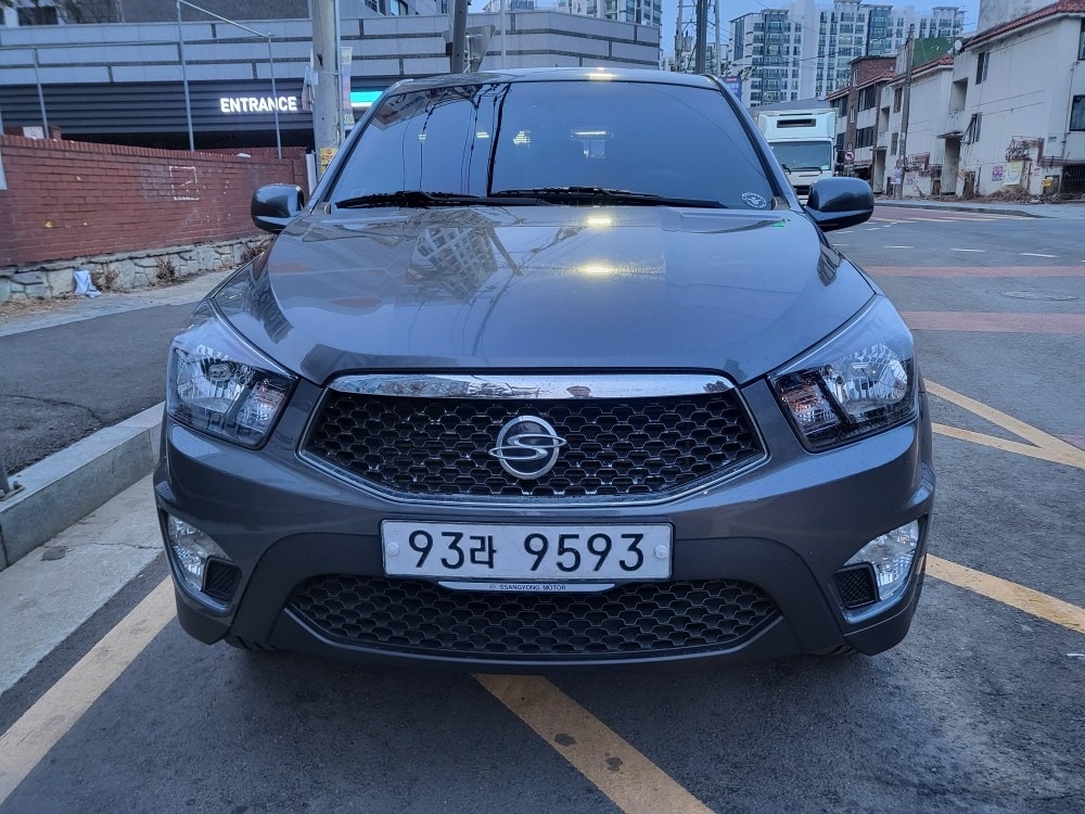 코란도 스포츠 Q150 5인승(CX7 2.0) 4WD 스포츠 스페셜 매물 썸네일