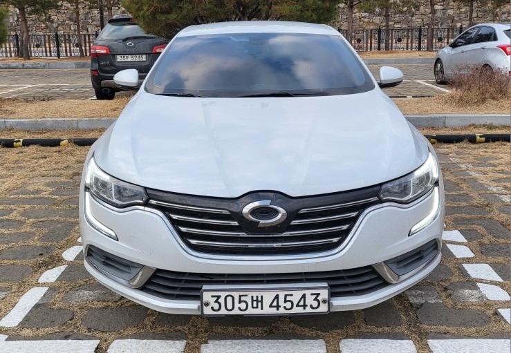 SM6 LFD 1.5 dCi (110마력) 매물 썸네일