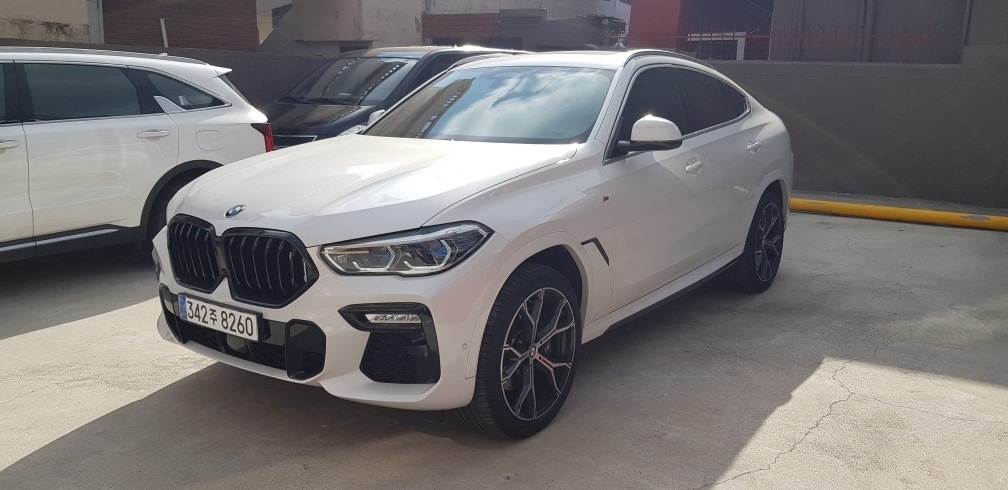 X6 G06 40 i xDrive 전기형 (340마력)M Sport 매물 썸네일