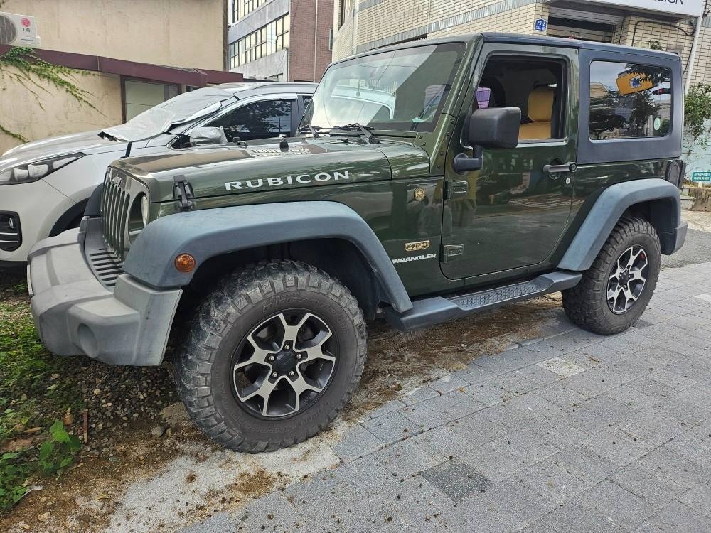 랭글러 JK 디젤 2.8 4WD 루비콘 2도어 매물 썸네일