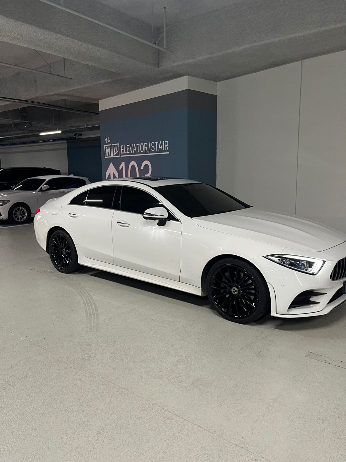 CLS 클래스 C257 CLS450 4Matic 후기형 (367마력)AMG Line 매물 썸네일