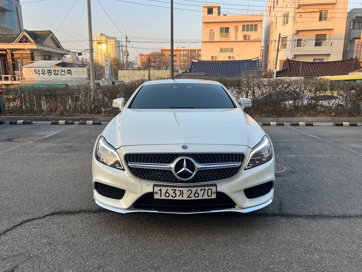 CLS 클래스 W218 CLS250 d 4Matic 후기형 (204마력)AMG Line 매물 썸네일