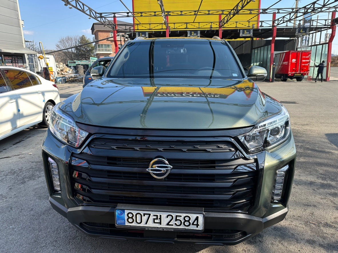 더 뉴 렉스턴 스포츠 Q215 5인승(디젤 2.2) 4WD 프레스티지 매물 썸네일