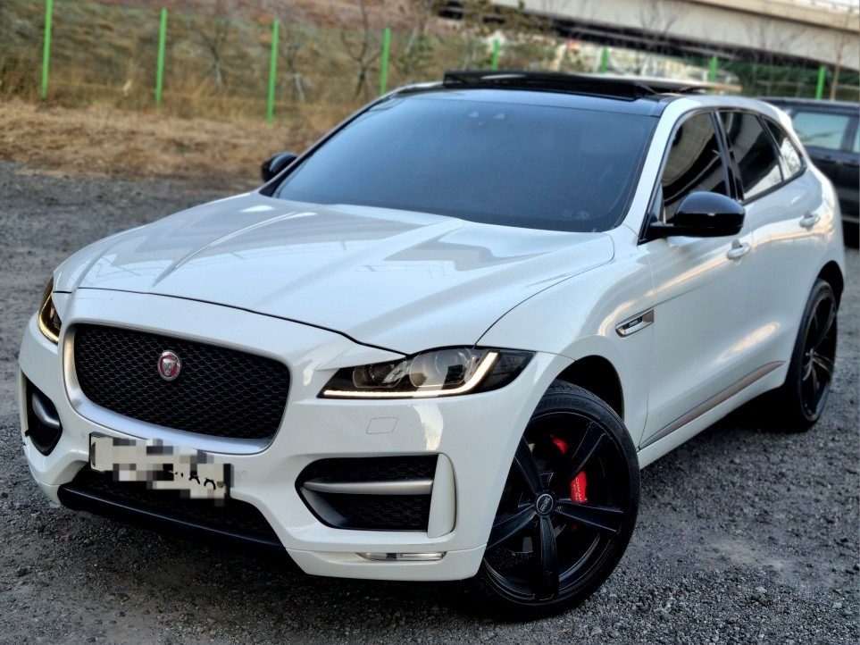 F-PACE X761 20d AWD 매물 썸네일