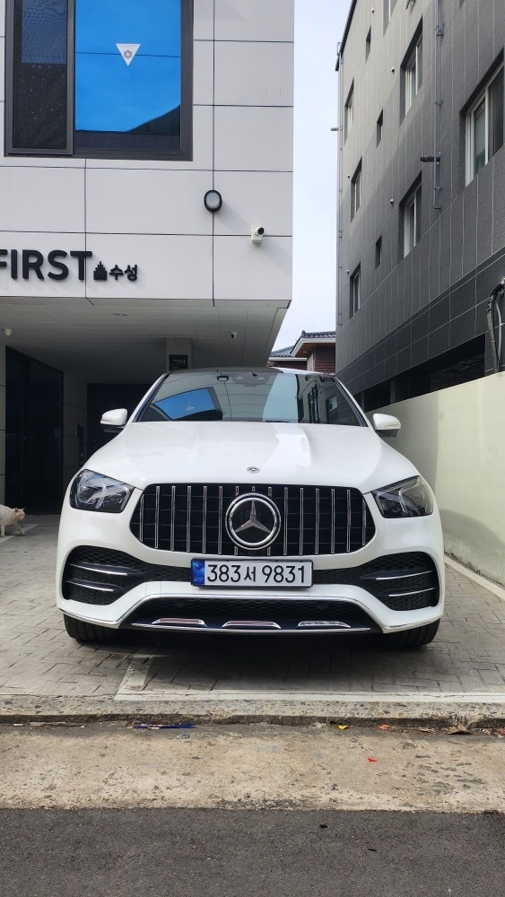 GLE 클래스 W167 GLE400 d 4Matic Coupe 전기형 (330마력) 매물 썸네일