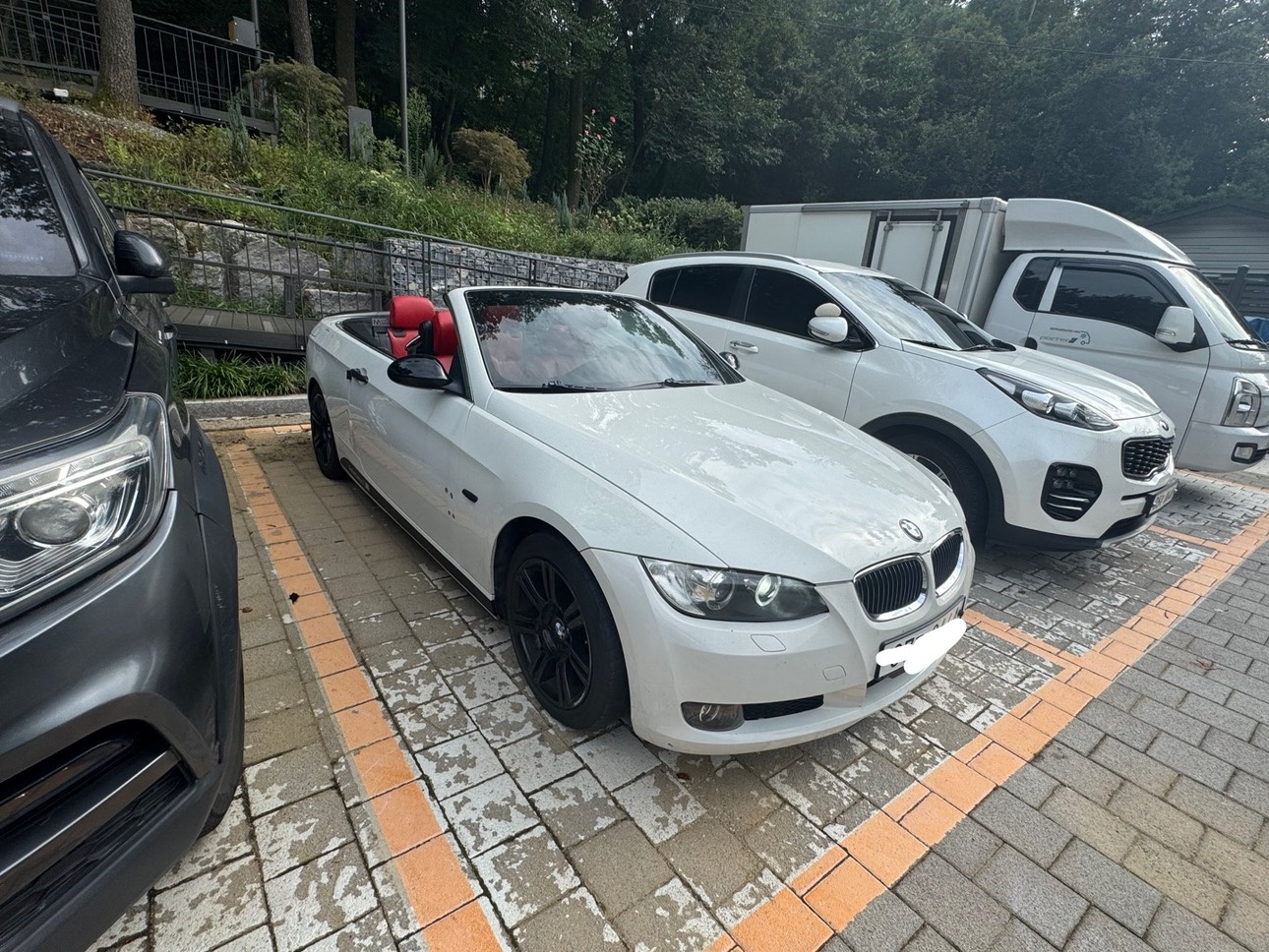 3시리즈 E90 328 i 컨버터블 전기형 (231마력) 매물 썸네일