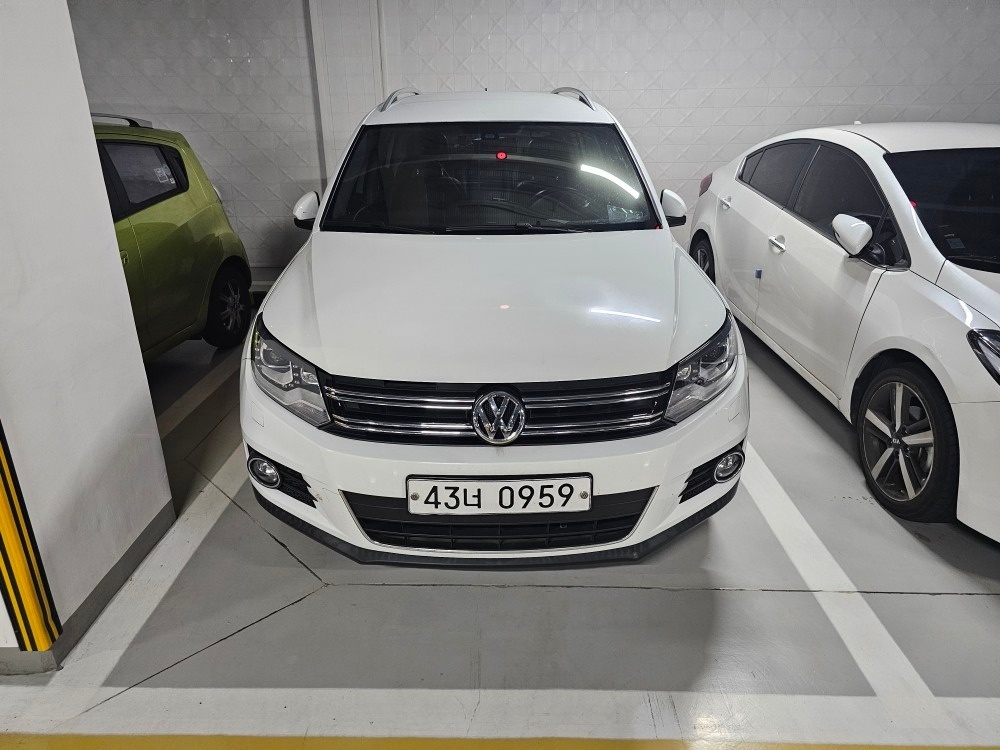 뉴 티구안 5N 2.0 TDI BMT (150마력) 매물 썸네일