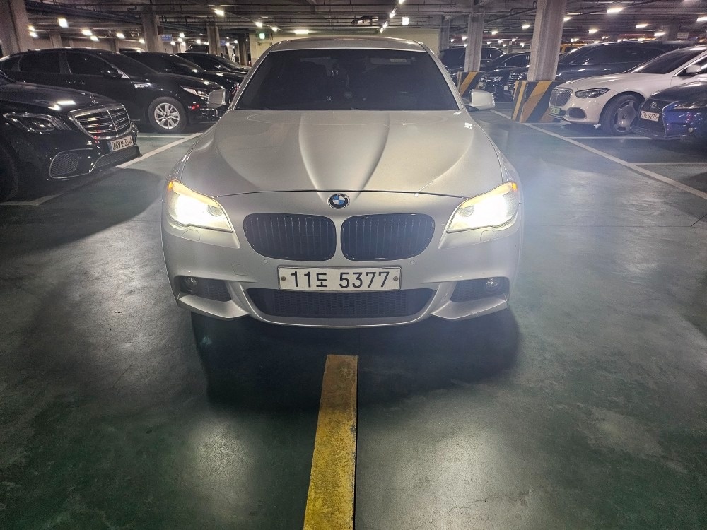 5시리즈 F10 525d xDrive (218마력) 매물 썸네일