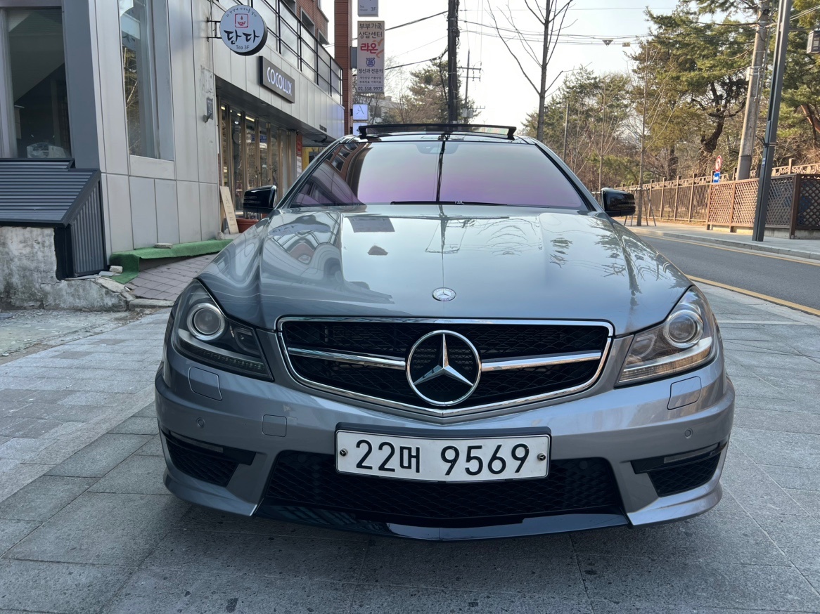 C 클래스 W204 C63 amg Coupe (487마력) 매물 썸네일