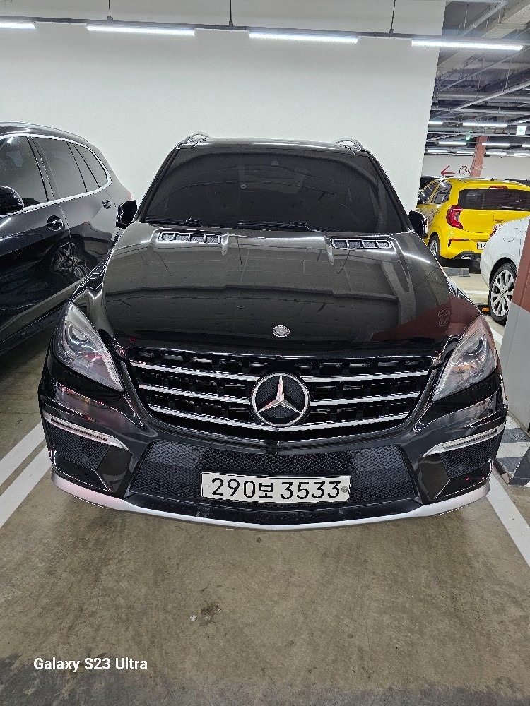 M 클래스 W166 ML63 AMG 4Matic (523마력) 매물 썸네일