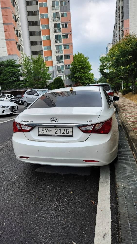 YF 쏘나타 LPi Y20 렌트 럭셔리 매물 썸네일