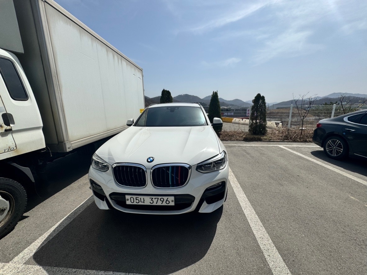X4 G02 20d xDrive 후기형 (190마력)xLine 매물 썸네일