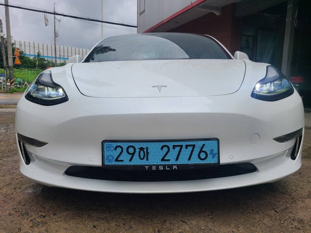 모델 3 BEV(75kWh) AWD 롱 레인지 매물 썸네일