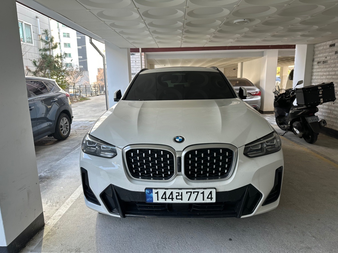 X4 G02 20 i xDrive 후기형 (184마력)M 스포츠 매물 썸네일