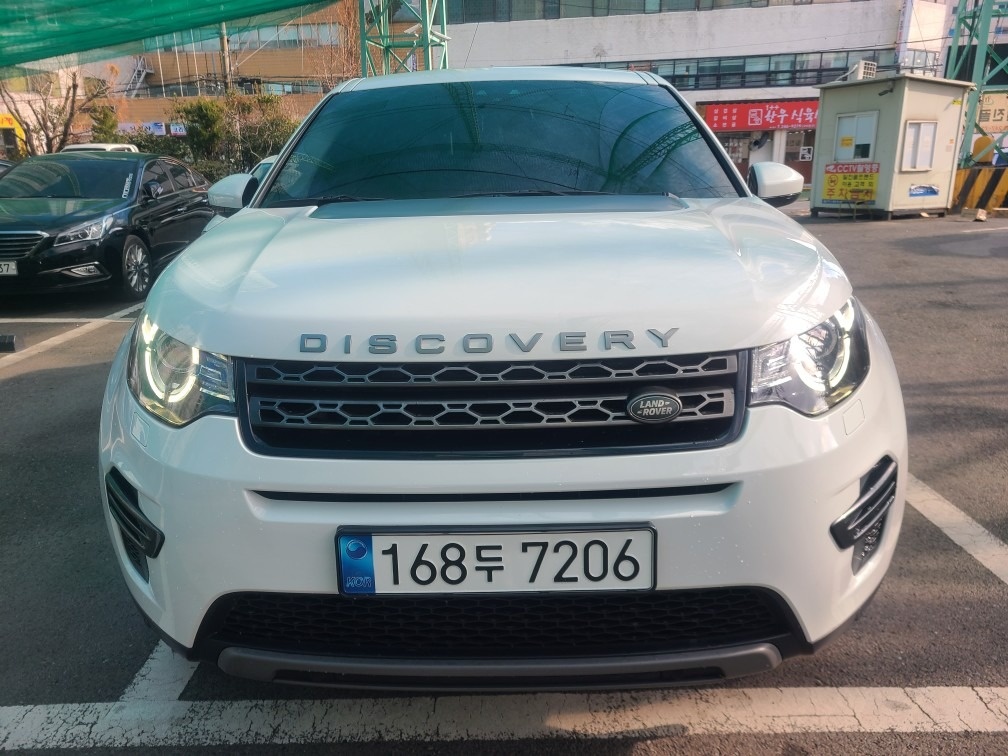 디스커버리 스포츠 L550 2.0 TD4 AWD 매물 썸네일