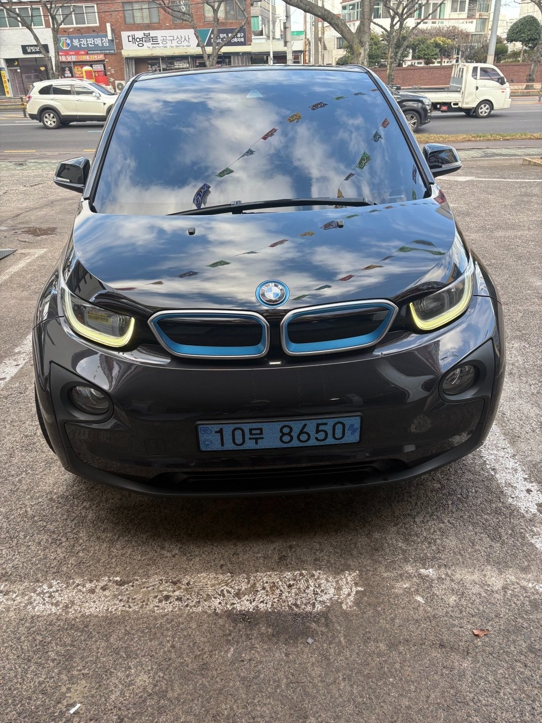 i3 IO1 BEV(22.6kWh) FWD (170마력) 매물 썸네일