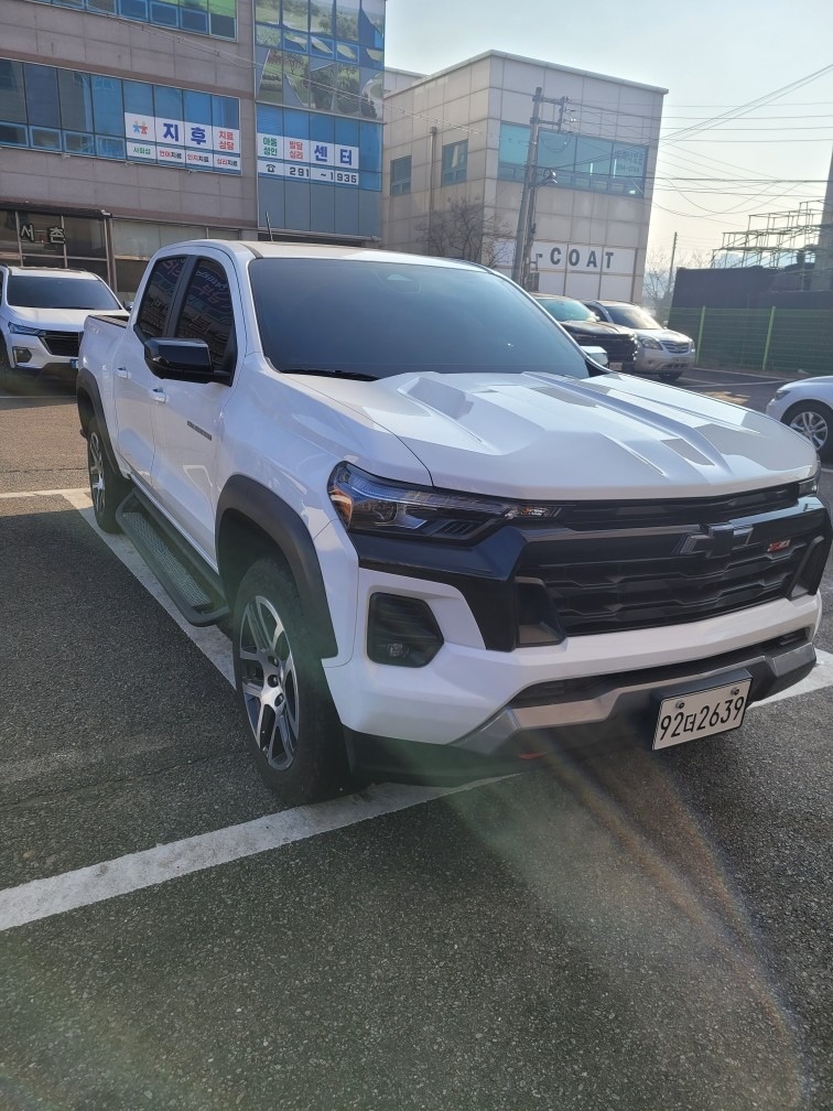 올 뉴 콜로라도 가솔린 2.7 AWD Z71(314마력) 매물 썸네일