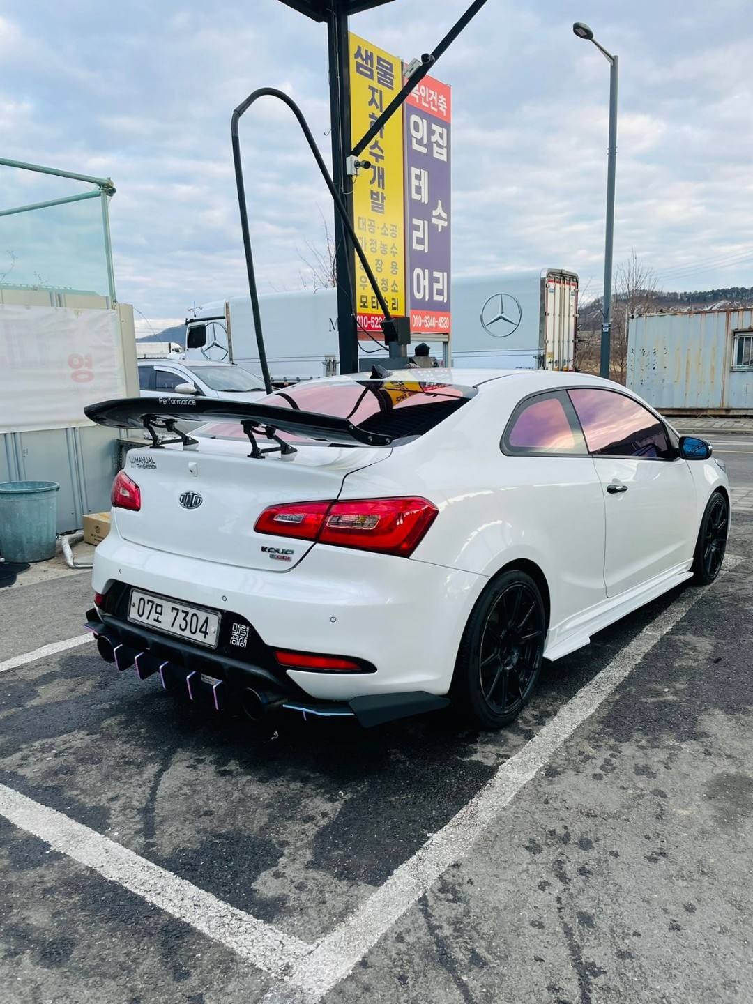 K3 쿱 YK 2DR 1.6T FWD 노블레스 매물 썸네일
