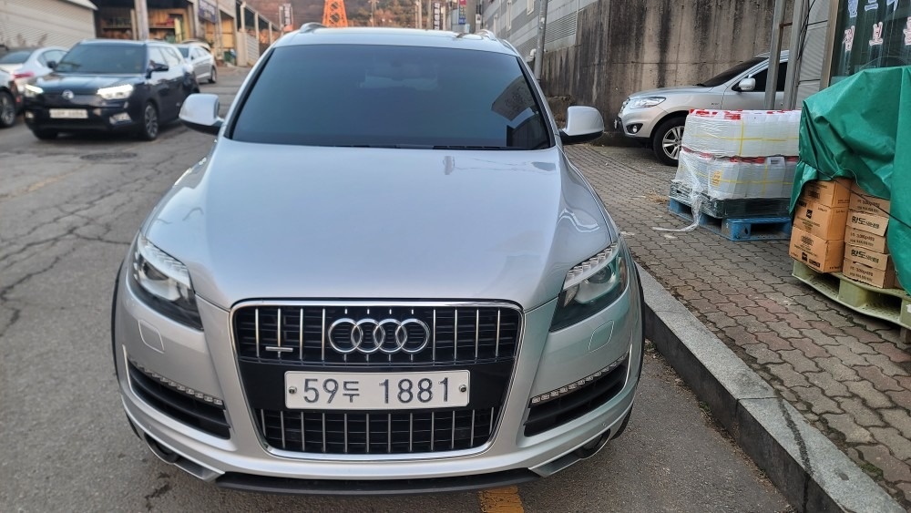 Q7 4L 3.0 TDI 콰트로 (239마력) 매물 썸네일