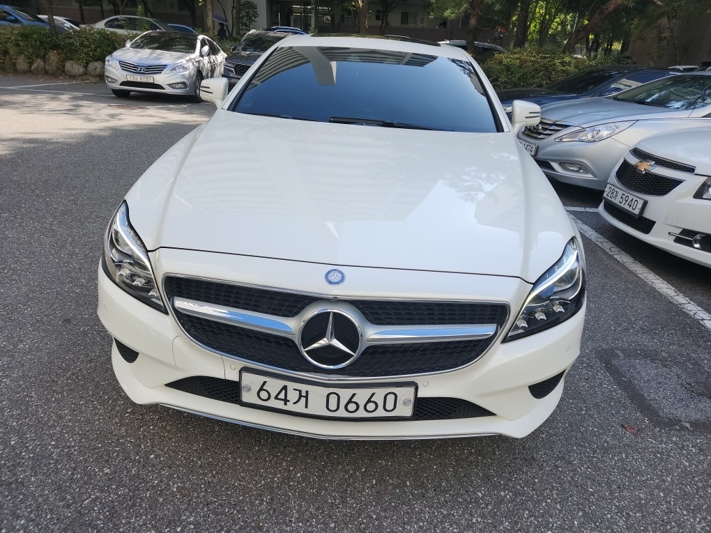 CLS 클래스 W218 CLS250 d 4Matic 후기형 (204마력) 매물 썸네일