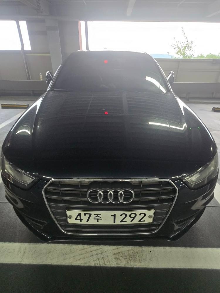 A4 B8/8K 2.0 TDI (143마력) 매물 썸네일
