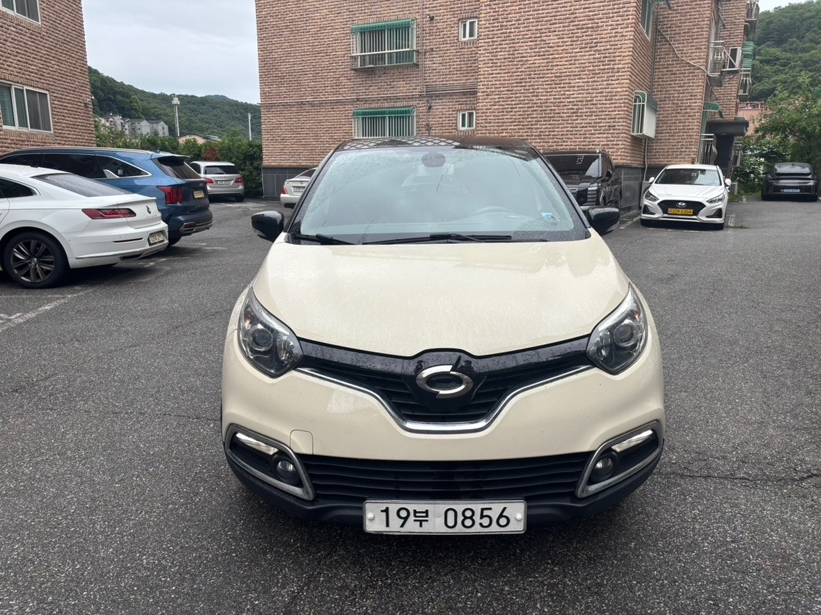 QM3 디젤 1.5 FWD RE 매물 썸네일