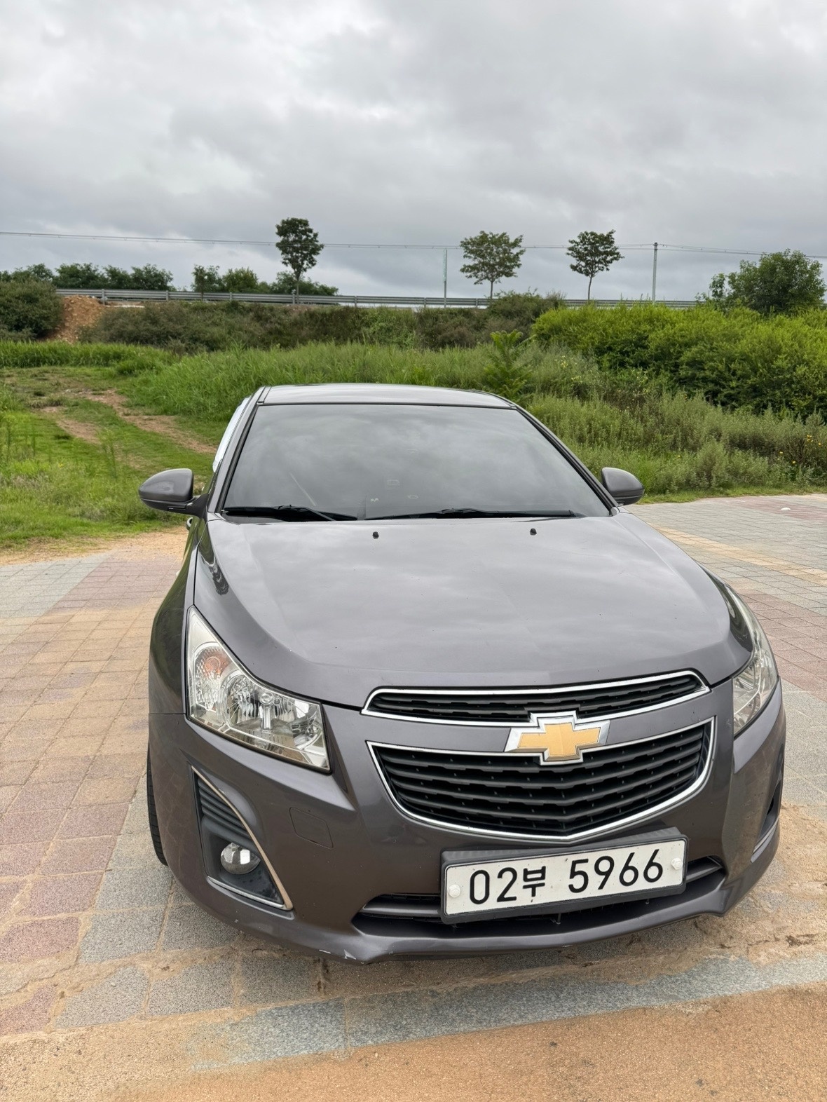 크루즈 J300 4도어 1.8 DOHC FWD LT 매물 썸네일