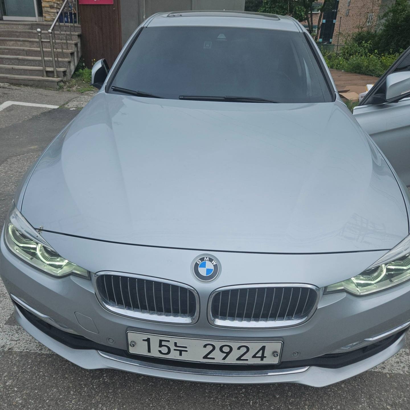 3시리즈 F30 320 i 세단 후기형 (184마력) 매물 썸네일