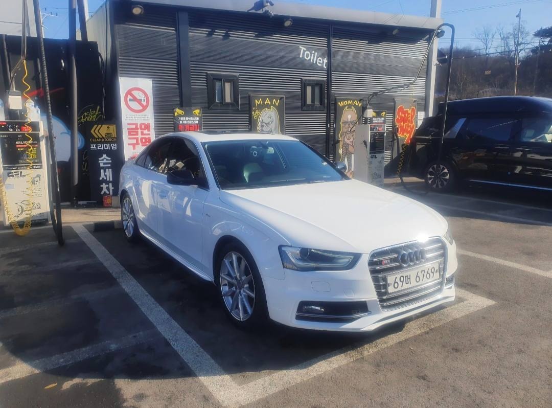 A4 B8/8K 35 TDI 콰트로 (190마력) 매물 썸네일