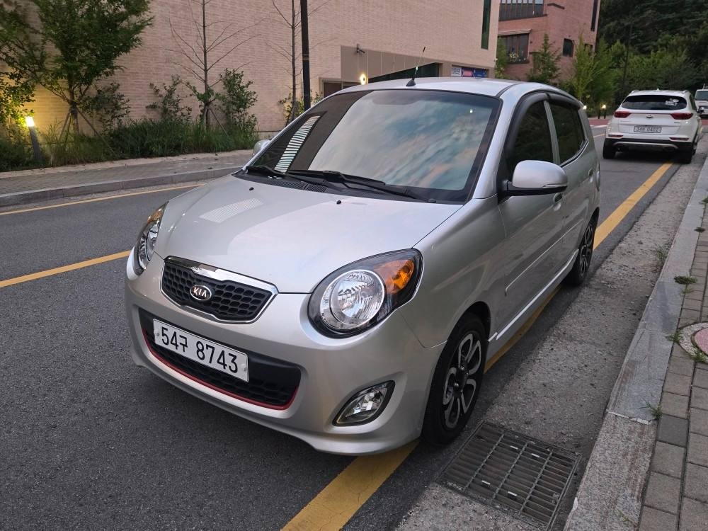 뉴 모닝 SA 5도어 1.0 SLX 고급형 블랙프리미엄 매물 썸네일