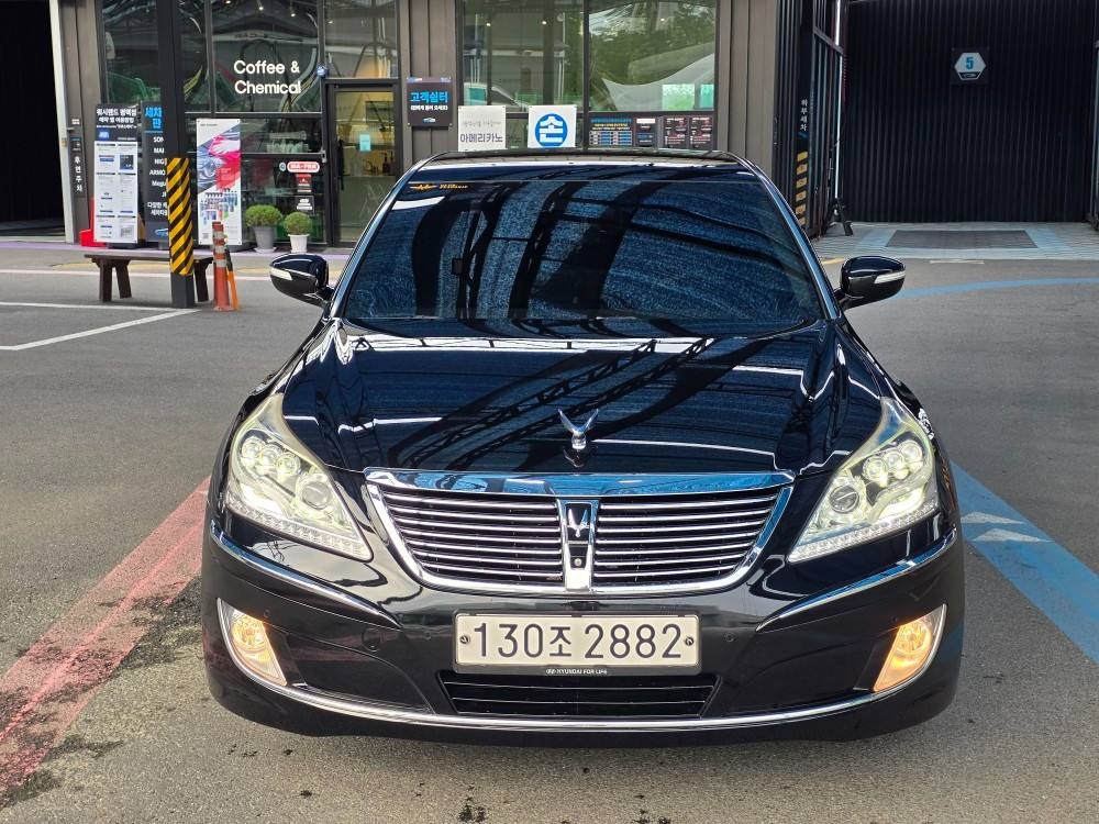 신형 에쿠스 VI 4인승 VL500 프레스티지 매물 썸네일