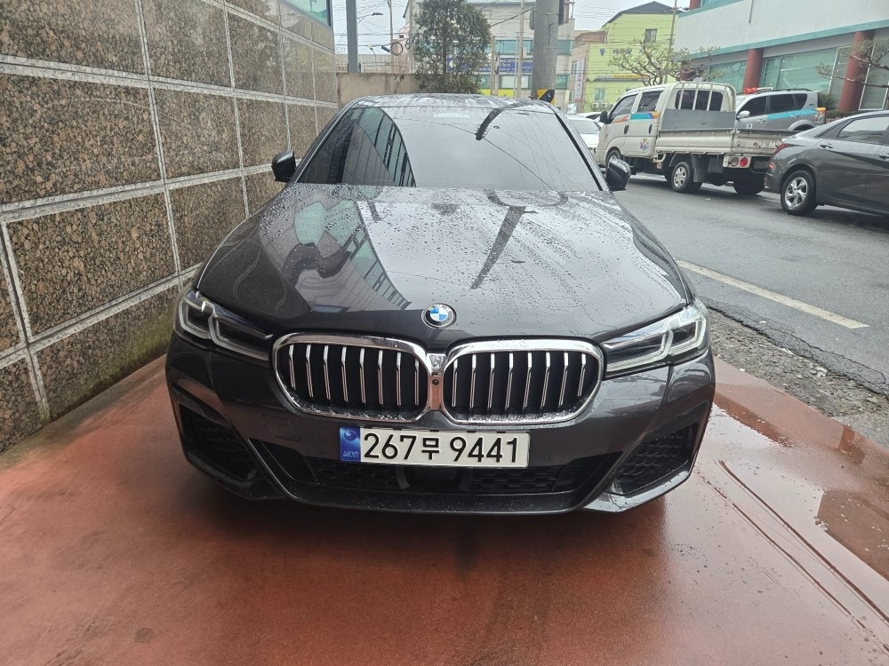 5시리즈 G30 530 i xDrive (252마력)M 스포츠 매물 썸네일