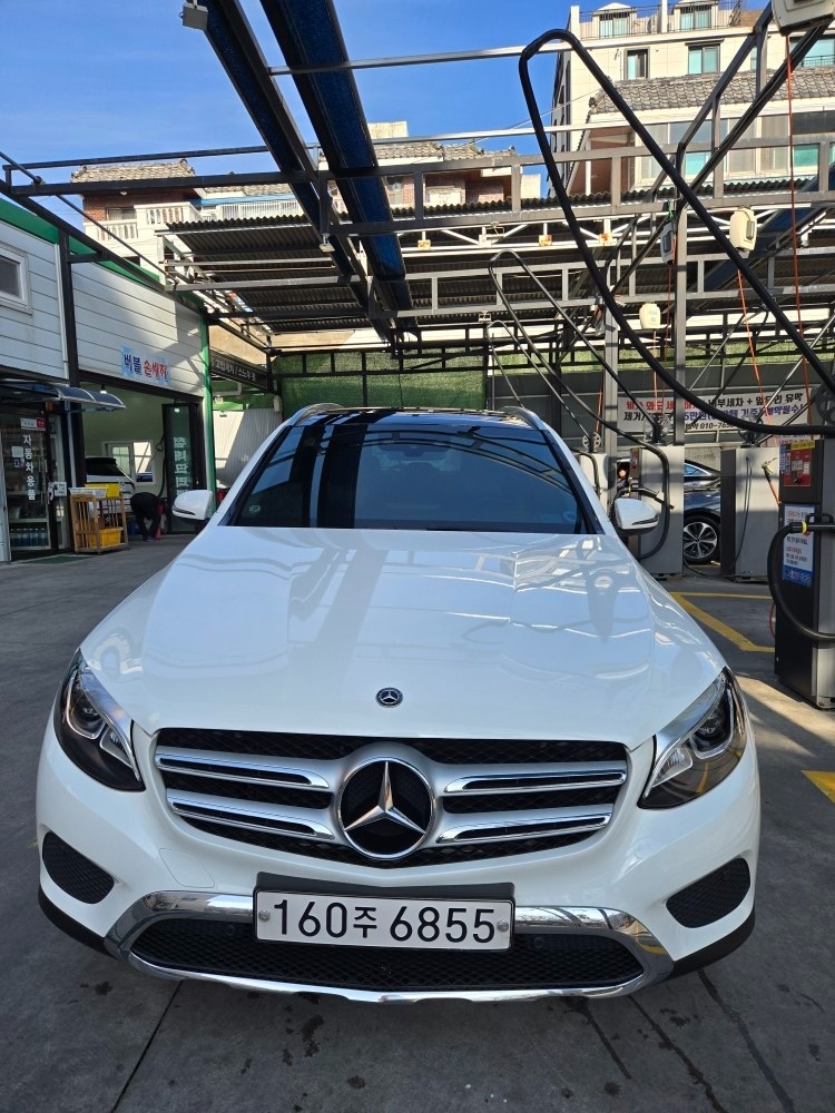 GLC X253 GLC220 d 4Matic 기본모델 매물 썸네일