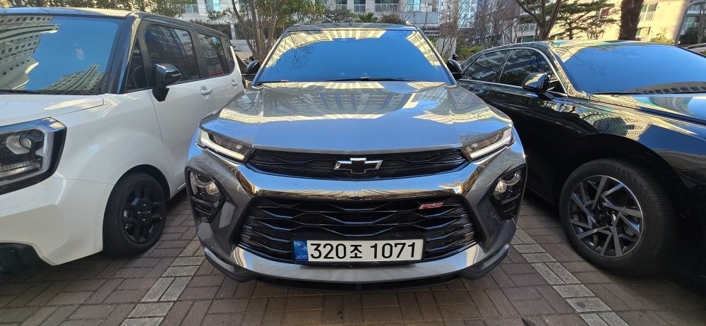 트레일블레이저 9BYC 1.3T AWD RS 매물 썸네일