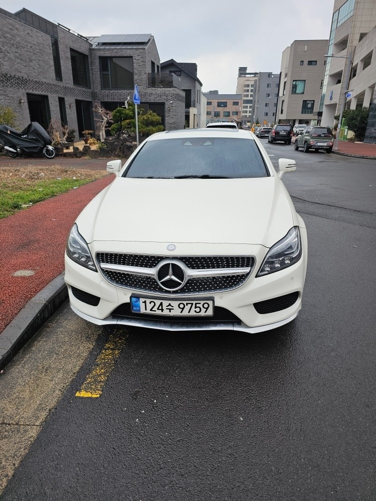 CLS 클래스 W218 CLS400 후기형 (333마력)AMG Line Edition 매물 썸네일