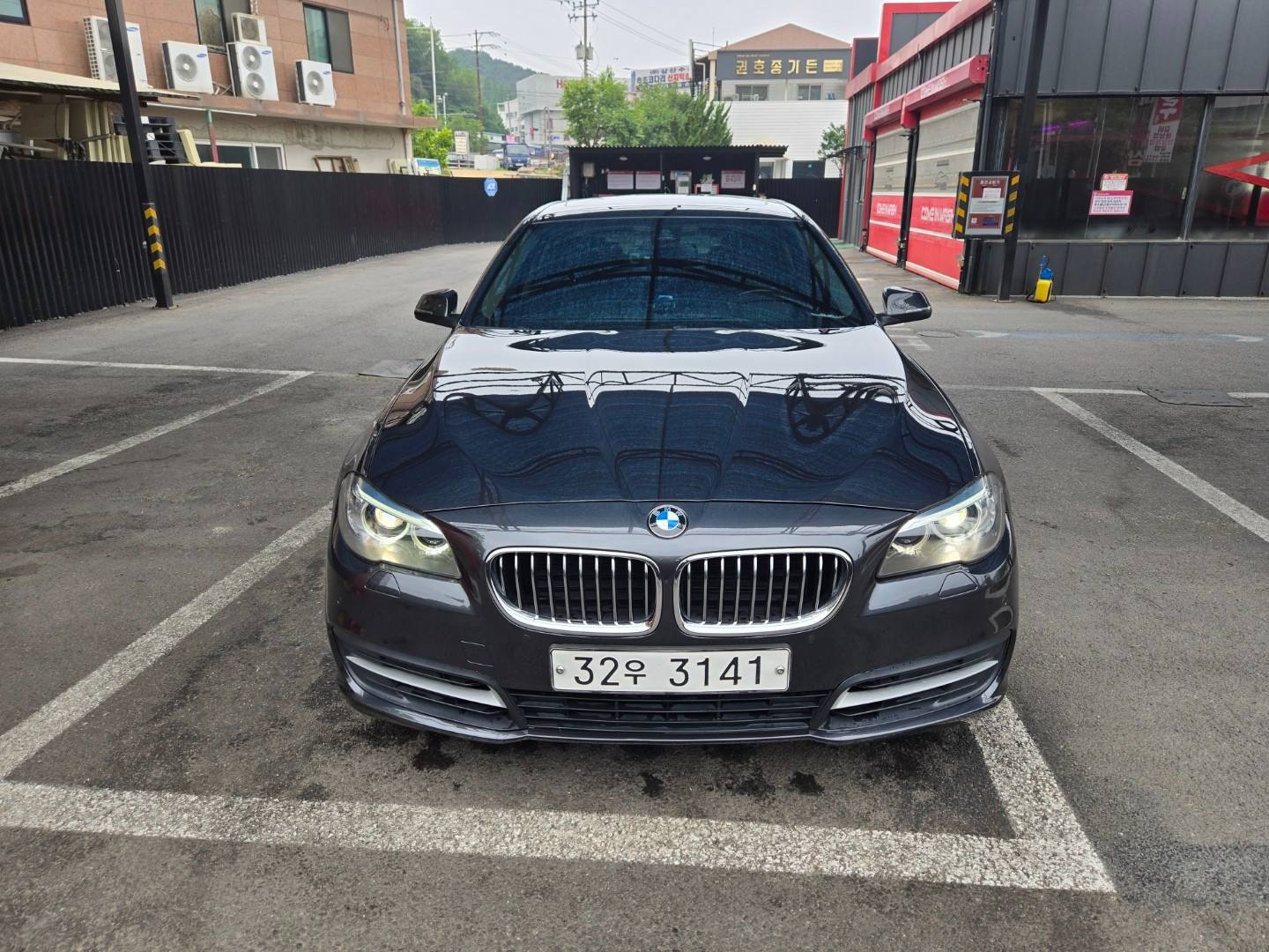 5시리즈 F10 520d xDrive 후기형 (190마력) 매물 썸네일