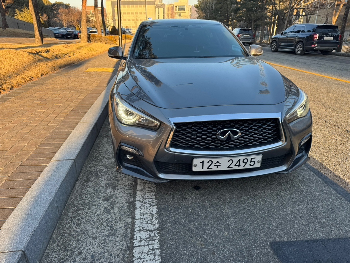 Q50 3.5S Hybrid (364마력) 매물 썸네일