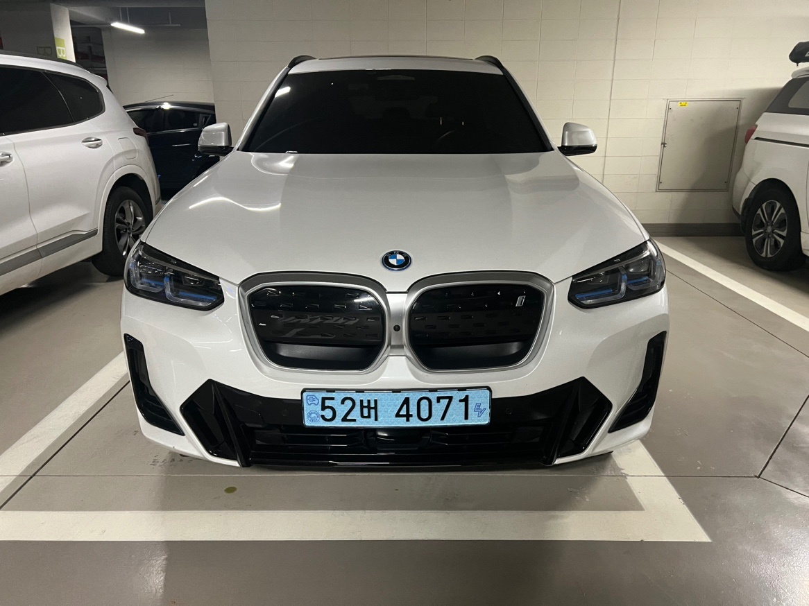 iX3 G08 BEV(74kWh) (286마력)M 스포츠 매물 썸네일