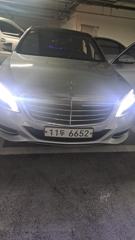 S 클래스 W222 S500 4Matic L 전기형 (455마력) 매물 썸네일