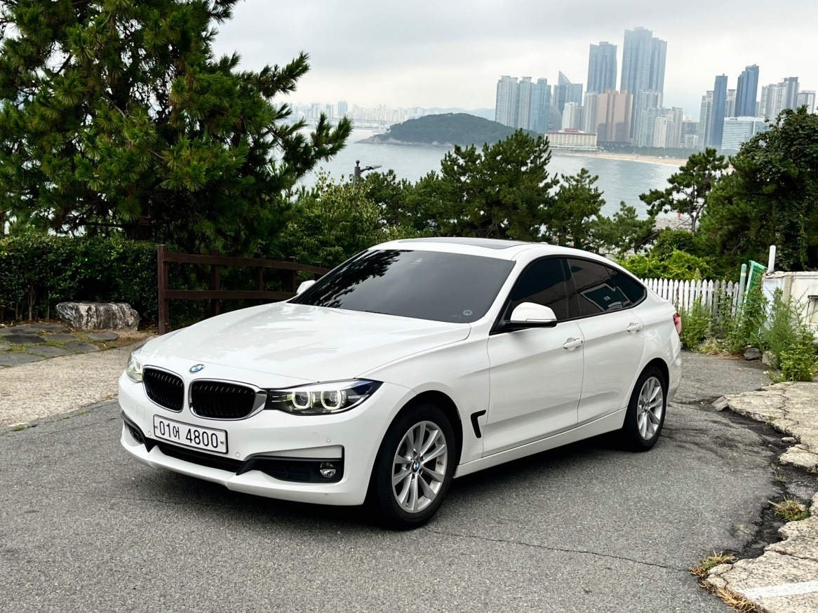 3시리즈 GT F34 GT 320d 후기형 (190마력) 매물 썸네일