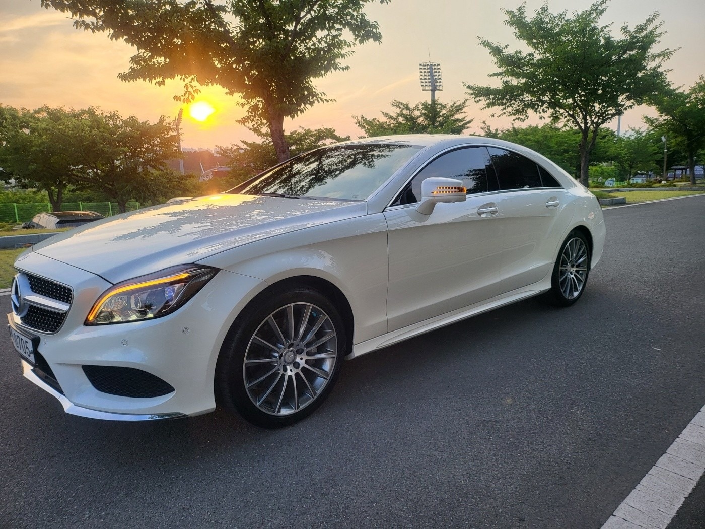 CLS 클래스 W218 CLS400 후기형 (333마력) 매물 썸네일