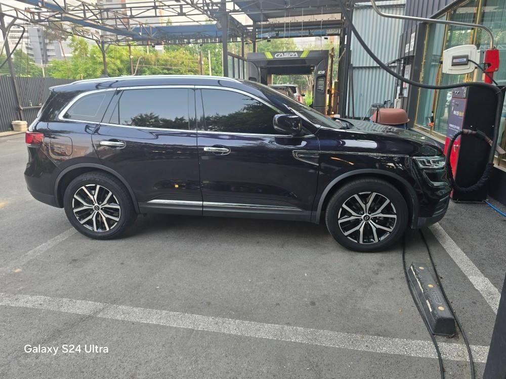 뉴 QM6 HZG 5인승(LPe 2.0) FWD RE 시그니처 매물 썸네일