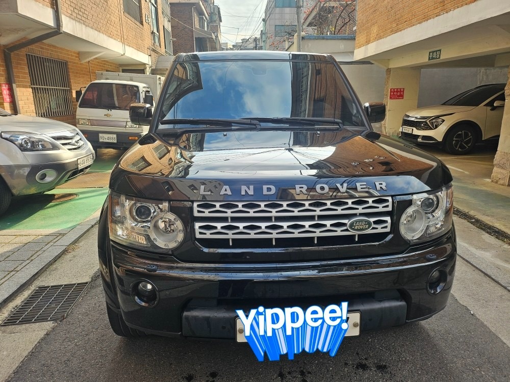 디스커버리 4 L319 3.0 TD V6 매물 썸네일