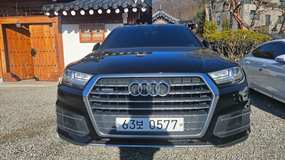 Q7 4M 35 TDI 콰트로 (218마력) 매물 썸네일